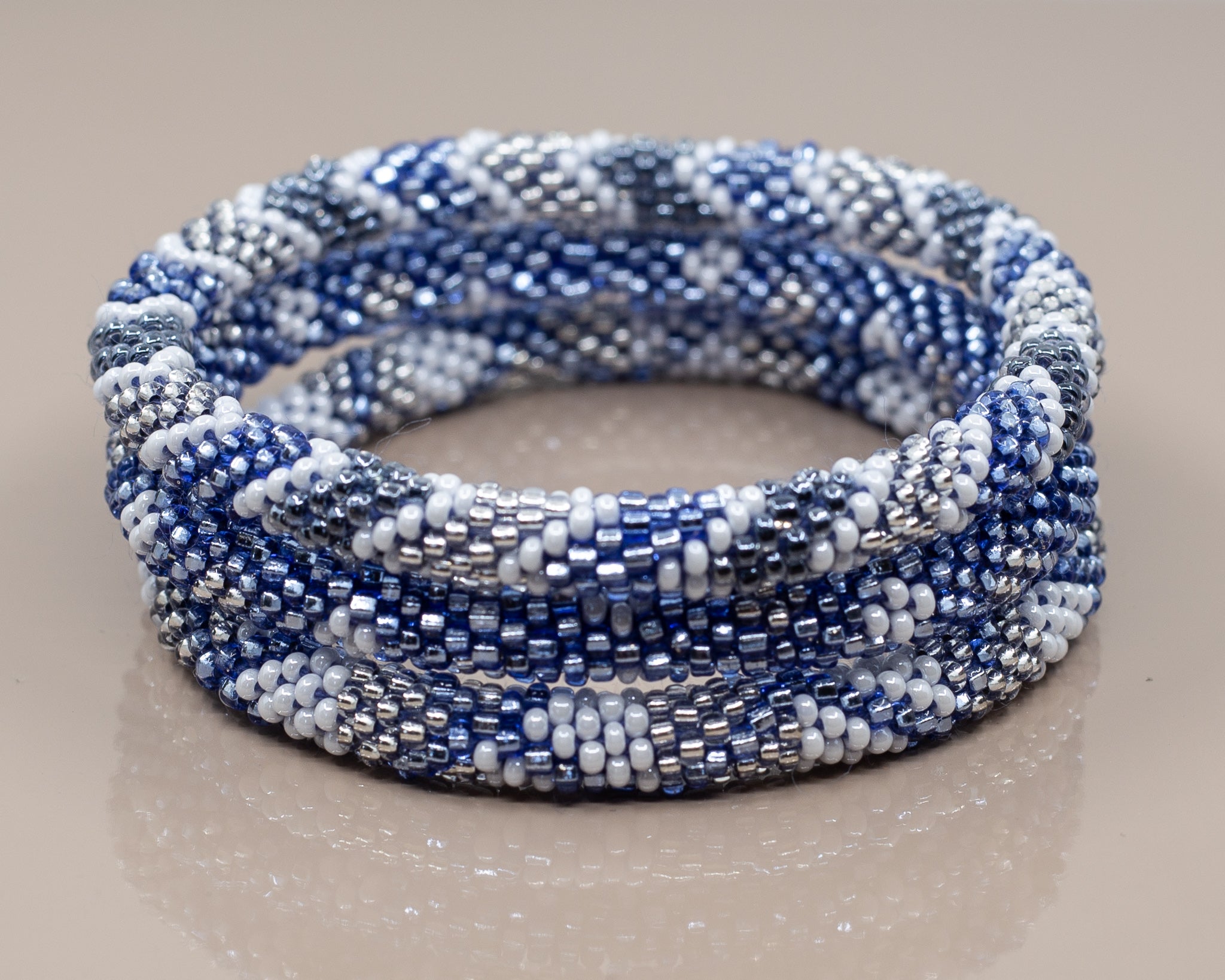 wuje armband white denim